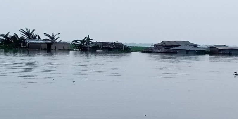 গাইবান্ধায় বন্যার অবনতিতে ২৩টি ইউনিয়নের ৫৭ হাজার মানুষ পানিবন্দি