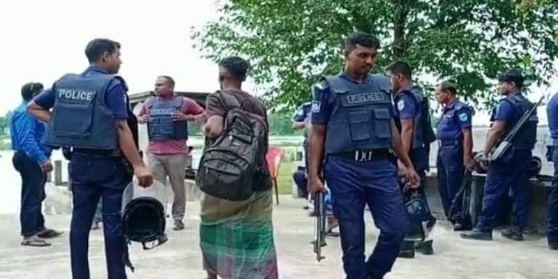 রায়পুরার নলবাটা গ্রামে দু'পক্ষের সংঘর্ষে গুলিবিদ্ধ ১২, টেঁটাবিদ্ধ ২