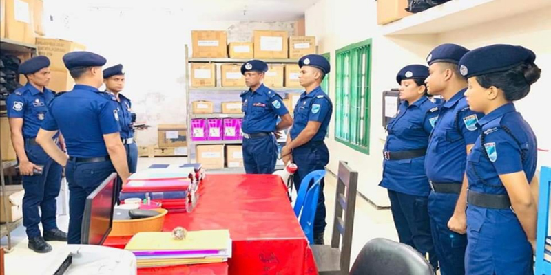 নরসিংদীতে রিজার্ভ অফিস বার্ষিক পরিদর্শন করেন পুলিশ সুপার