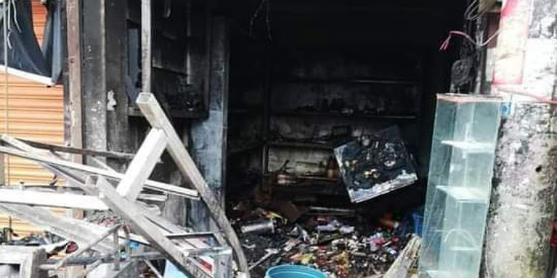 লক্ষ্মীপুরে আগুন নেভাতে গিয়ে বিদ্যুৎস্পর্শে সিএনজি চালকের মৃত্যু