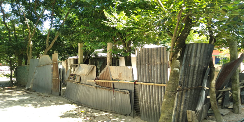 বোয়ালমারীতে বোনের বিরুদ্ধে ভাইয়ের বাড়ি দখলের অভিযোগ