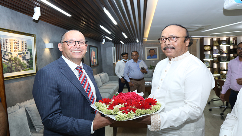 পরিচ্ছন্ন ও সবুজ নগরী রাজশাহীর ভূয়সী প্রশংসা করেন মার্কিন রাষ্ট্রদূত