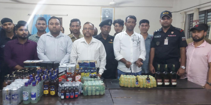 কোম্পানীগঞ্জে র‌্যাব টাস্কফোর্সের অভিযানে দুই মাদক কারবারি গ্রেপ্তার