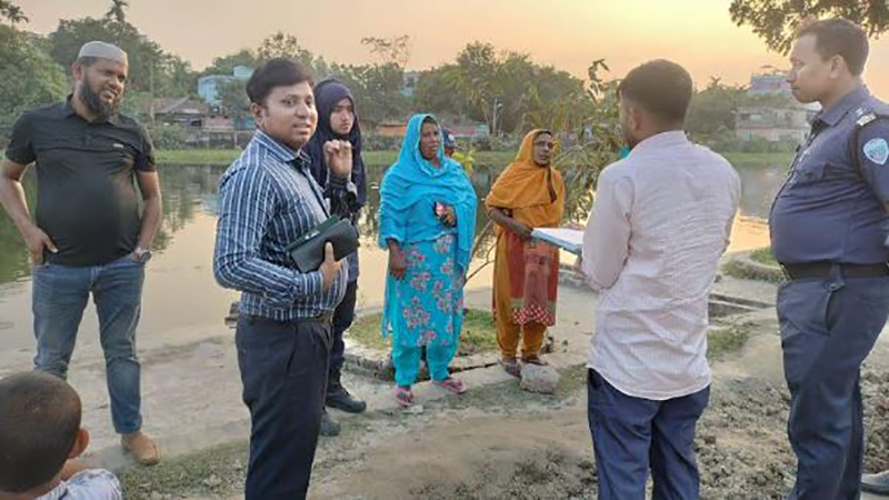 নবীনগরে ভাম্যমাণ আদালতে দুই দালাল মহিলা কে অর্থদন্ড