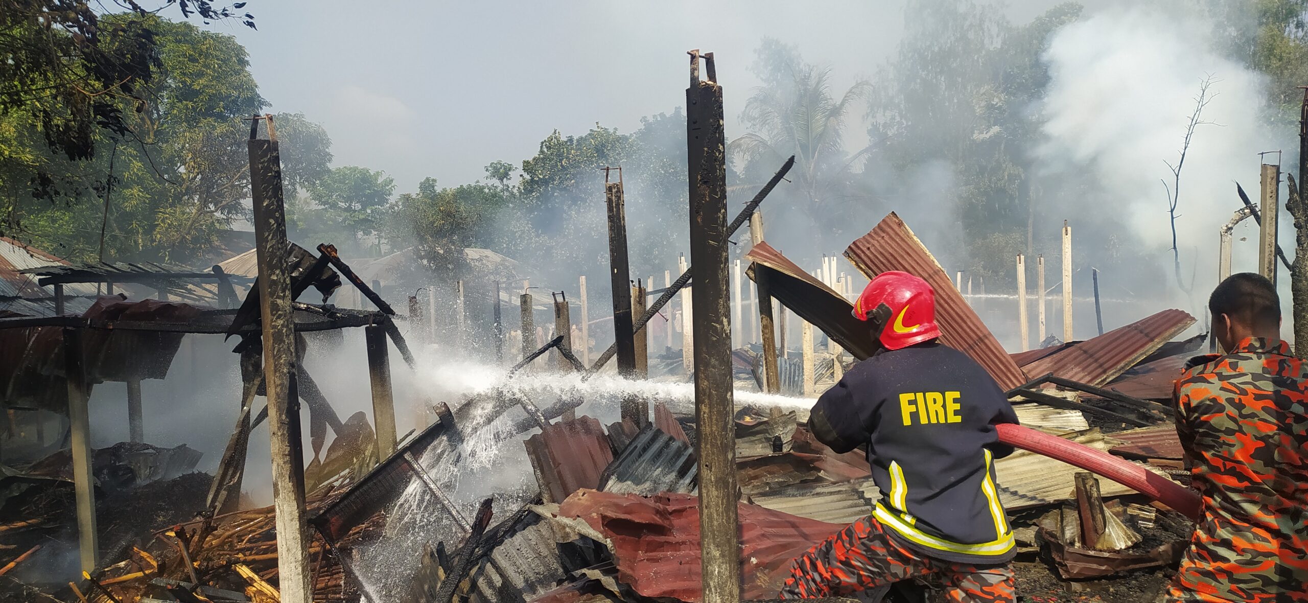 রুহিয়ায় অগ্নিকান্ডে ১৫ লক্ষাধিক টাকার ক্ষতি