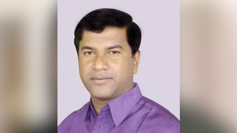 রোহিঙ্গাদের রিলিফের চাল কালো বাজারে বিক্রি : বিএনপি নেতা গ্রেফতার