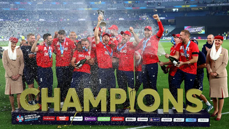 পাকিস্তানকে হারিয়ে ইংল্যান্ড চ্যাম্পিয়ান