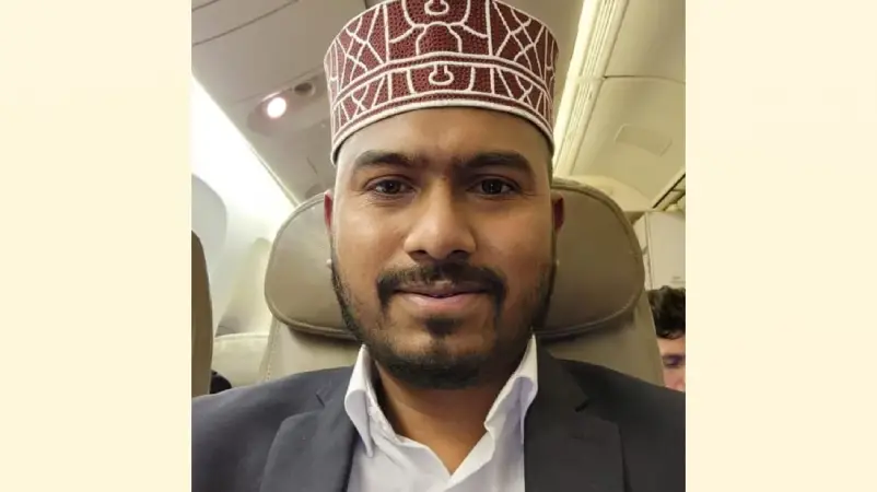 দেশে ফিরলেন নুর