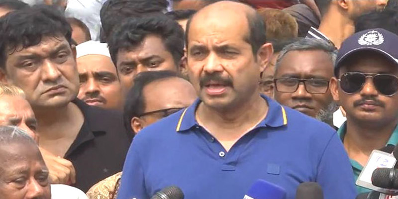 সড়ক নিয়ে টম অ্যান্ড জেরি খেলা চলছে: মেয়র আতিক