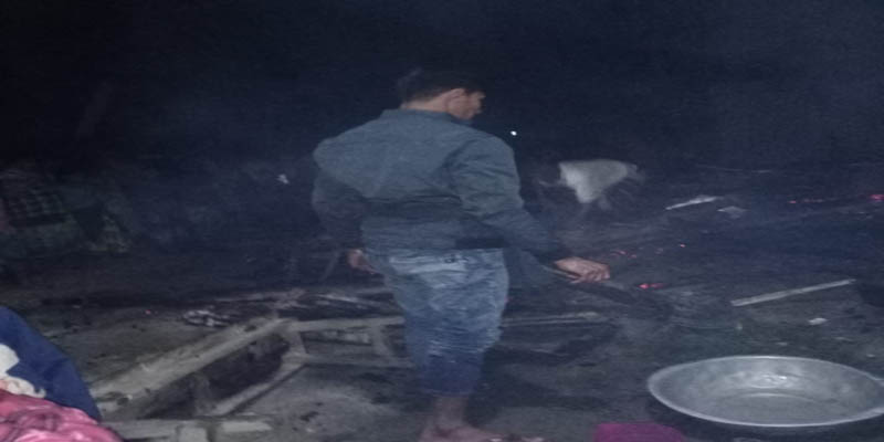 নোয়াখালীর হাতিয়ায় ১০ দোকান পুড়ে ছাই
