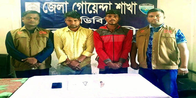 নোয়াখালীতে গৃহবধূকে ধর্ষণের পর হত্যা, গ্রেফতার ২