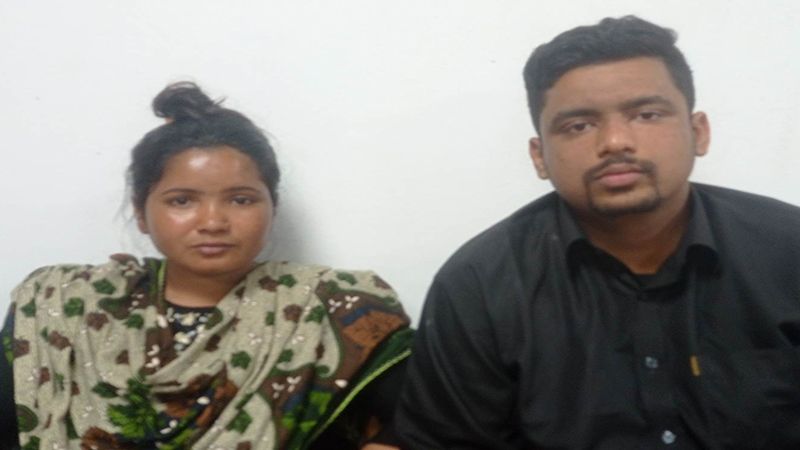 রুহিয়ায় শত বাধা উপেক্ষা করে যুবক-যুবতীর প্রেমের জয়