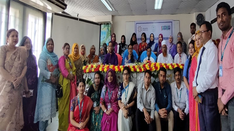 ময়মনসিংহ সোনালী ব্যাংকে মাসব্যাপী  উদ্যোক্তা প্রশিক্ষণের উদ্বোধন