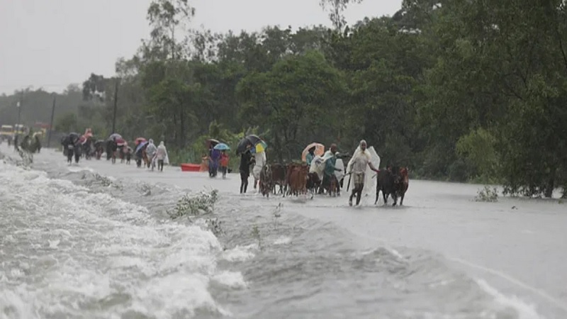 সিলেটে বড় বন্যার শঙ্কা, আগাম প্রস্তুতির নির্দেশ প্রশাসনের