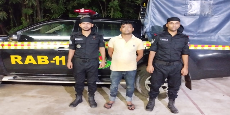 যুবলীগ নেতাকে গলা কেটে হত্যা, ইয়াবাসহ প্রধান আসামি গ্রেফতার