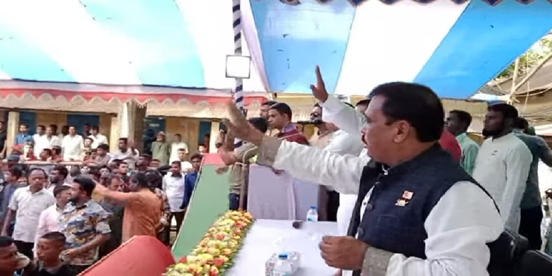 তাহিরপুরে আ.লীগের  উন্নয়ন নিয়ে বিশাল জন সভা