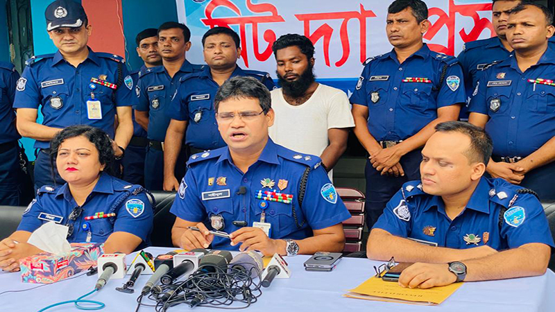 যৌতুক না দেওয়ায় অন্ত:সত্বা স্ত্রীকে শ্বাসরোধ করে হত্যা, স্বামী গ্রেফতার