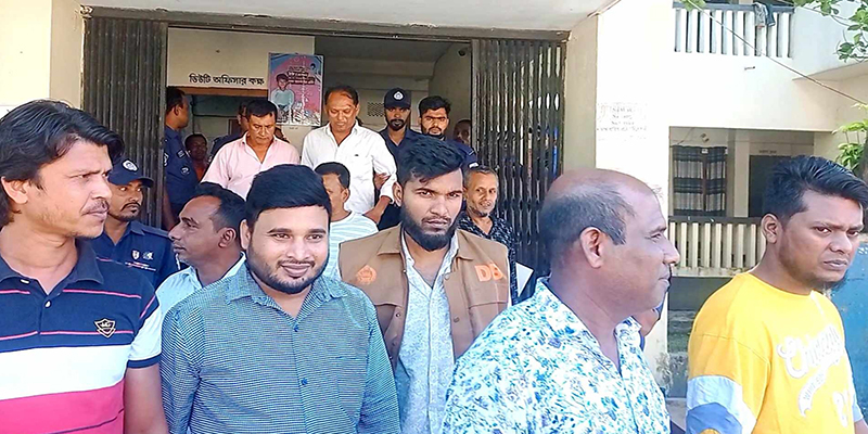 সুনামগঞ্জে বিএনপি'র ১০ নেতা গ্রেফতার