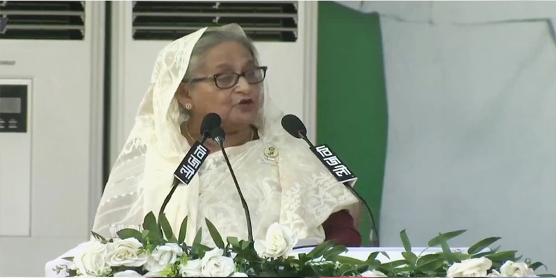 সাহস থাকলে তারেক রহমানকে দেশে আসার আহ্বান প্রধানমন্ত্রীর
