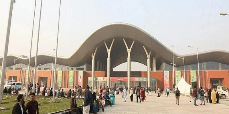 পেছাল বাণিজ্য মেলা, উদ্বোধন করবে নতুন সরকার