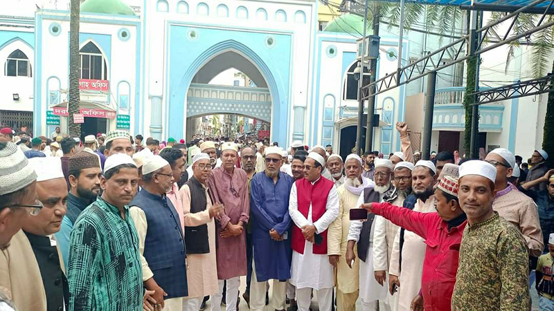 শাহজালাল শাহপরানের মাজার জিয়ারত করলেন এমপি রতন