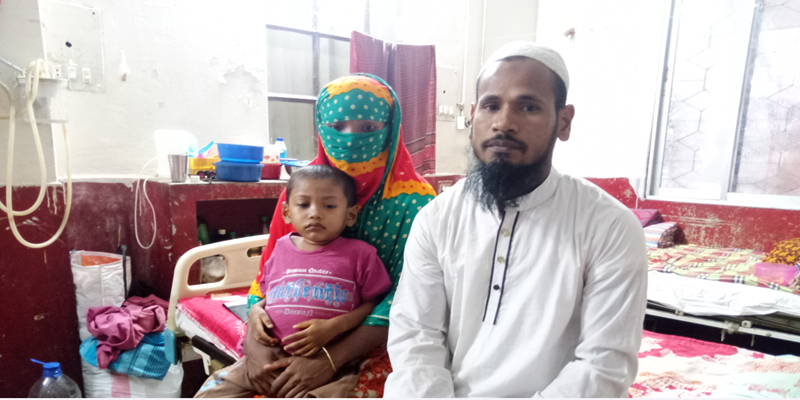 ডোমারে শিশু আমির হামজাকে বাচাঁতে বাবা মায়ের আকুতি
