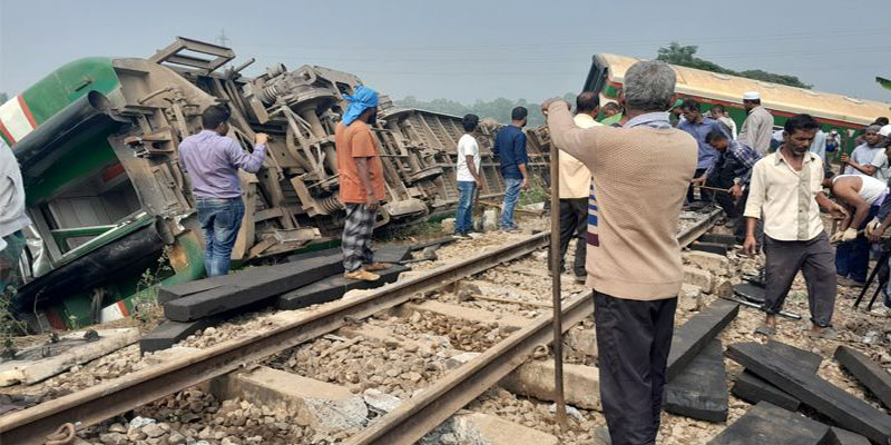 ১৫ ঘণ্টা পর ঢাকা-ময়মনসিংহ ট্রেন চলাচল শুরু