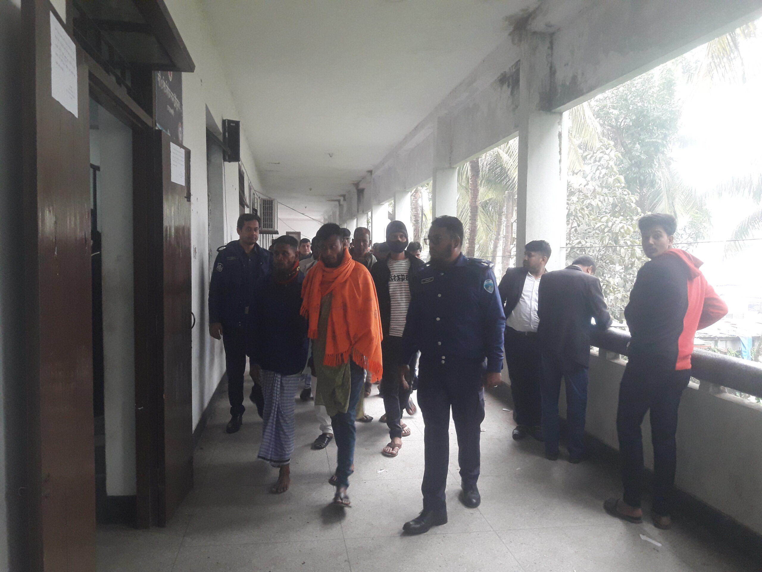  সুবর্ণচরে ভোটের রাতে গৃহবধূকে গণধর্ষণ: মামলার রায় আগামী ৫ ফ্রেব্রুয়ারী