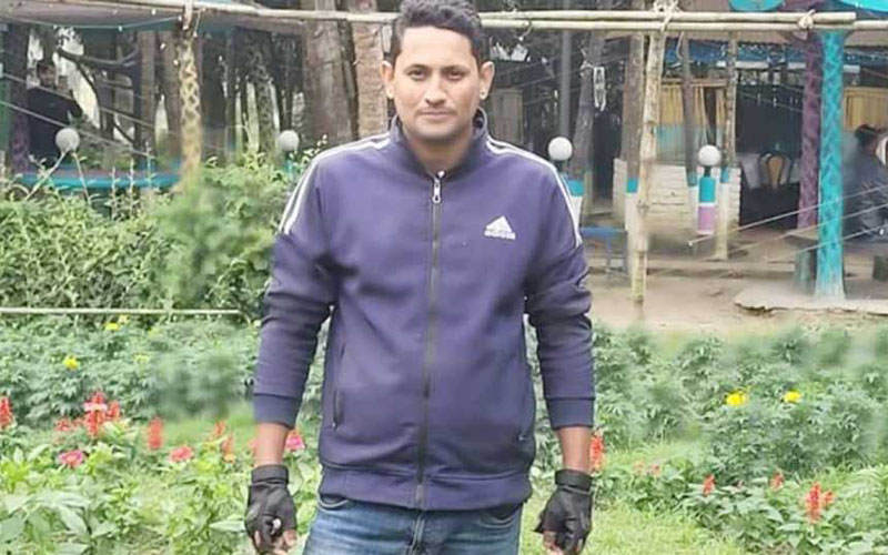 নিজ বাড়িতে যুবলীগ কর্মী খুন, সুষ্ঠু তদন্ত ও শাস্তির দাবি এমপি মোরশেদ আলমের