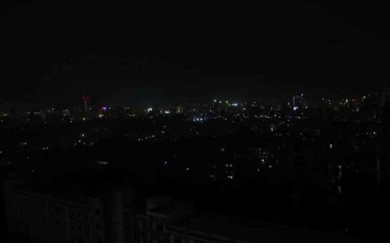 রাতে এক মিনিট অন্ধকারে থাকবে দেশ