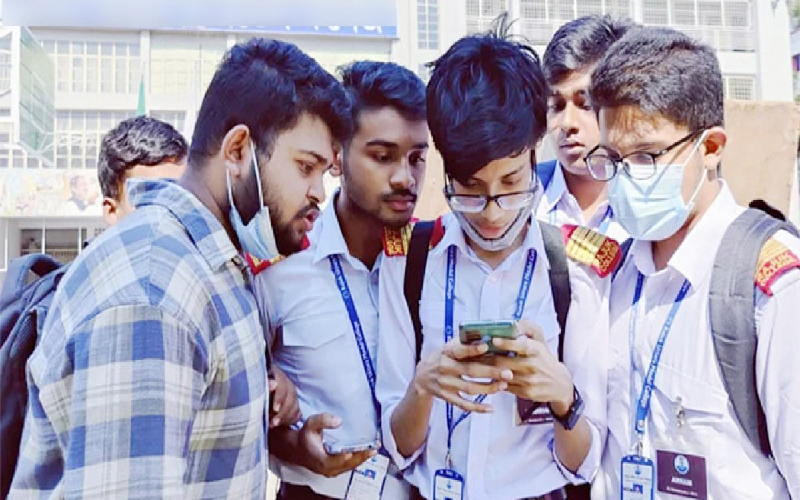 এসএসসির ফল প্রকাশ নিয়ে যা জানাল বোর্ড