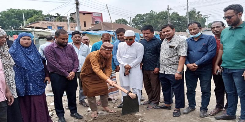 ডোমার কাচাঁ বাজার ও মাছ বাজার নির্মাণ কাজের শুভ উদ্বোধন