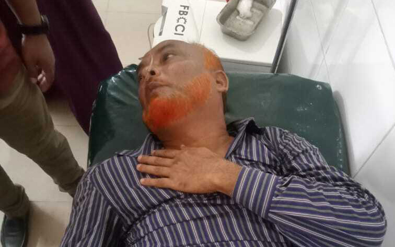 এনজিও ম্যানেজারের কক্ষে ব্যবসায়ীর আত্মহত্যার চেষ্টা