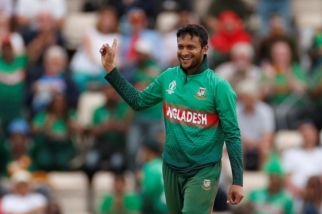 টেস্ট, টি-টোয়েন্টি থেকে অবসরের ঘোষণা দিলেন সাকিব