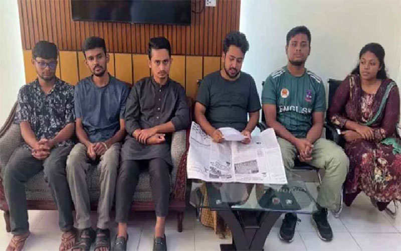 ডিবি হেফাজতে থাকা ৬ সমন্বয়ককে পরিবারের কাছে হস্তান্তর