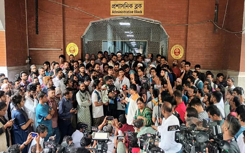 চিকিৎসকদের 'কমপ্লিট শাটডাউন' স্থগিত