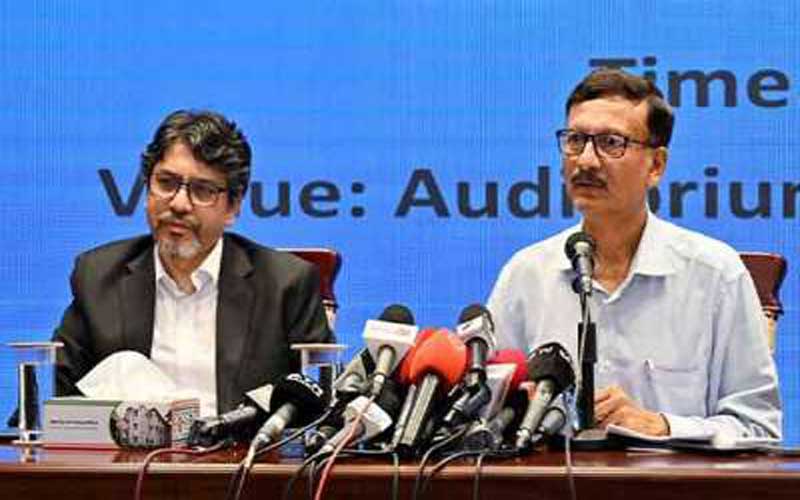 নিউ ইয়র্ক সফরে ড. ইউনূসের বহরে যেভাবে বাড়ল ৫০ সদস্য