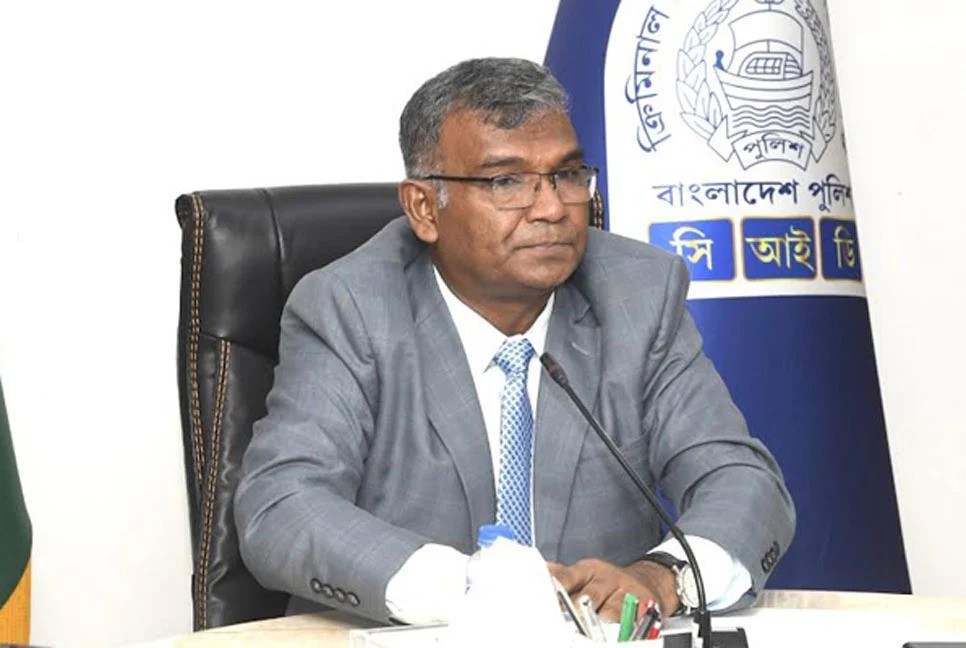সিআইডি প্রধানের দায়িত্ব নিলেন মতিউর রহমান