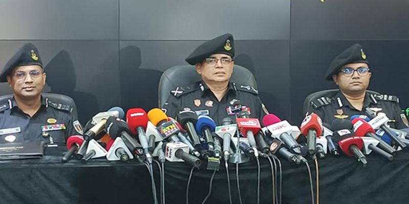 র‌্যাবে আয়নাঘর ছিল, স্বীকার করলেন ডিজি