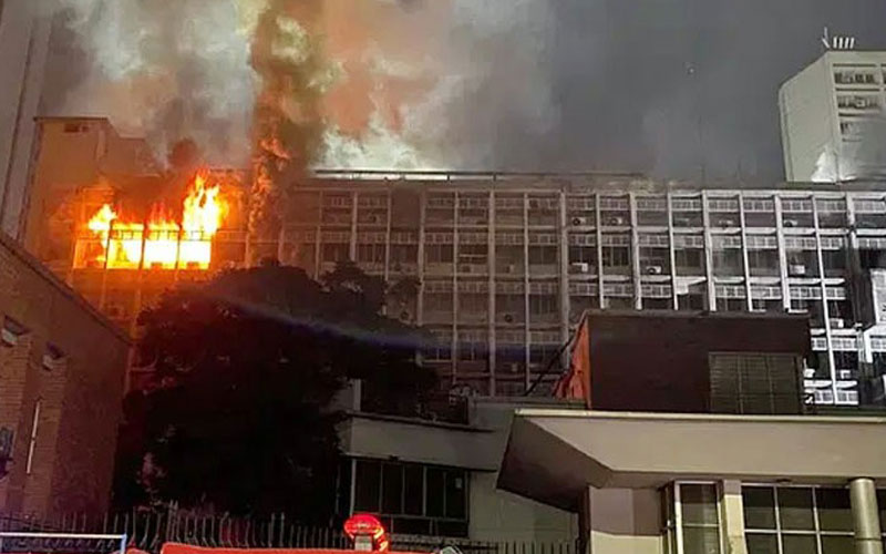 ৬ ঘণ্টা পর সচিবালয়ের আগুন নিয়ন্ত্রণে