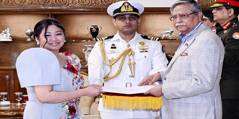 রিজার্ভ চুরির অর্থ দেশে ফেরাতে ফিলিপাইনের সহযোগিতা চাইলেন রাষ্ট্রপতি