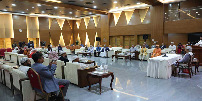 মতপার্থক্য থাকলেও আমরা পরস্পরের শত্রু নই: প্রধান উপদেষ্টা