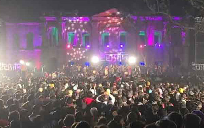 ঠাকুরগাঁওয়ে ‘ইত্যাদি’ অনুষ্ঠানে ভাঙচুর-মারামারি