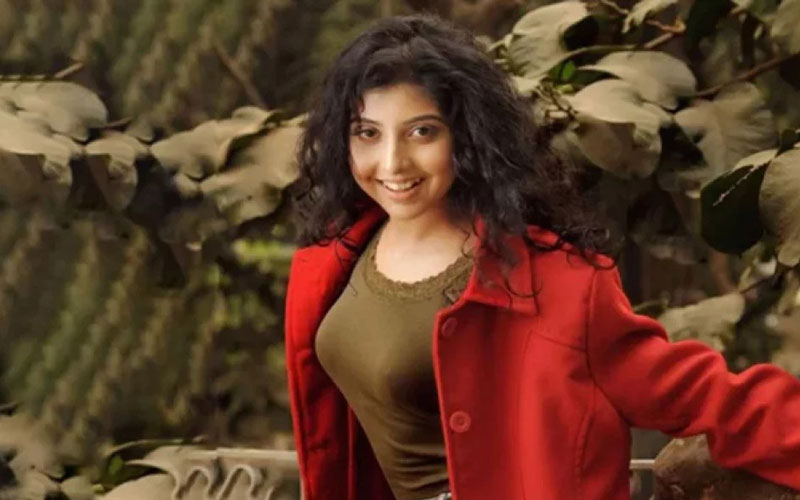 নিলয়ের সঙ্গে বিয়ের পিঁড়িতে বসলেন পড়শী