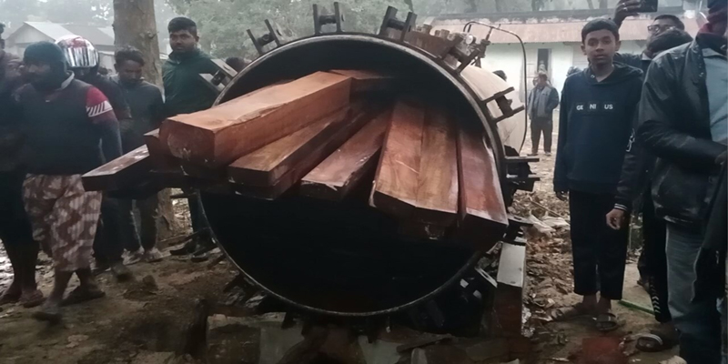 ঝিনাইদহে কাঠ রিফাইন কারখানার বয়লার বিস্ফোরণে দুইজন নিহত
