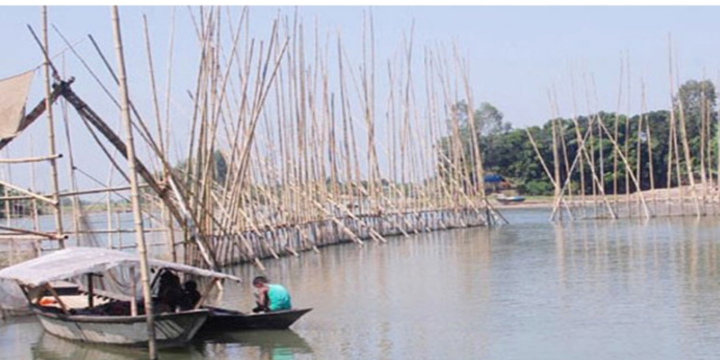 ধর্মপাশা জলমহালের অবৈধ অনুপ্রবেশকারীর বিরুদ্ধে আবেদন