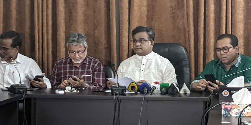 ৩২ বছর পর মধ্যরাতে জাকসু নির্বাচনের তারিখ ঘোষণা