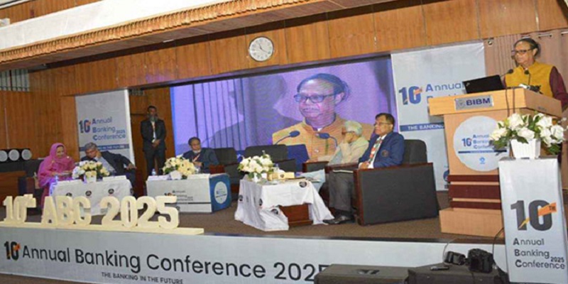 ইসলামী ব্যাংকগুলো একীভূত করে বড় দুটি ব্যাংক করা হবে: গভর্নর