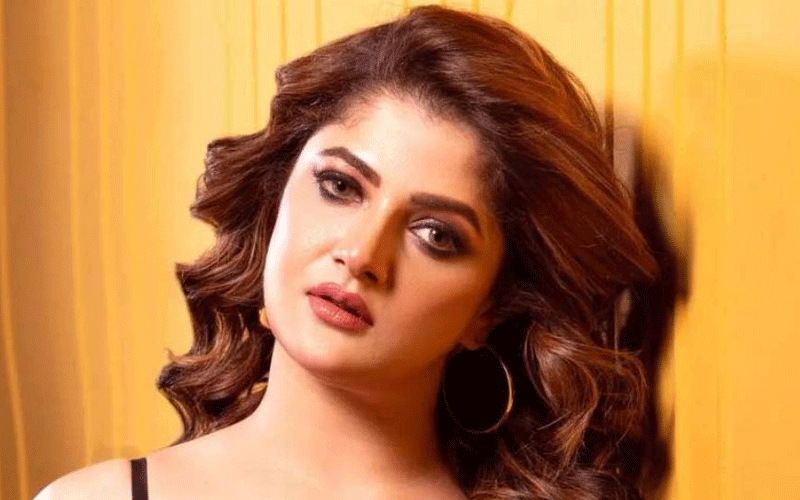 শ্রাবন্তী-রোশনের আইনি বিচ্ছেদ