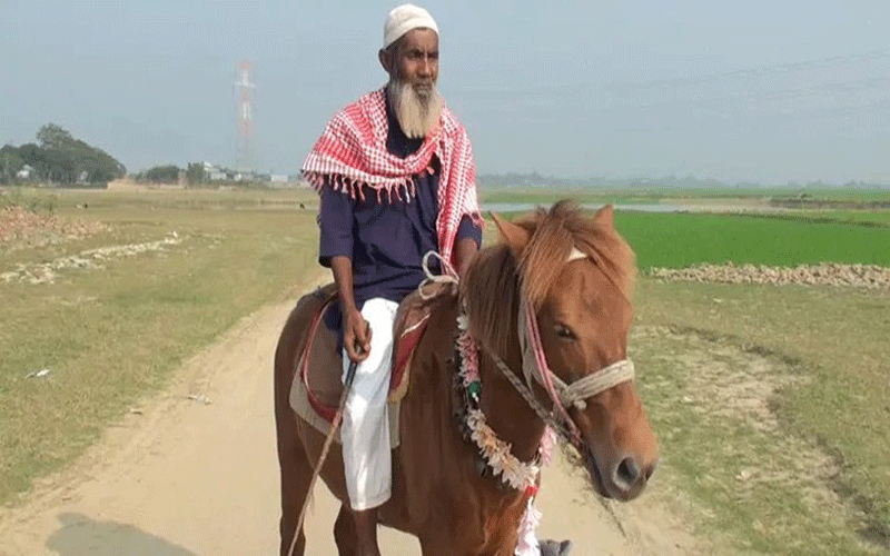 কিশোরগঞ্জের গোরখোদক সেই মনু মিয়া আর নেই